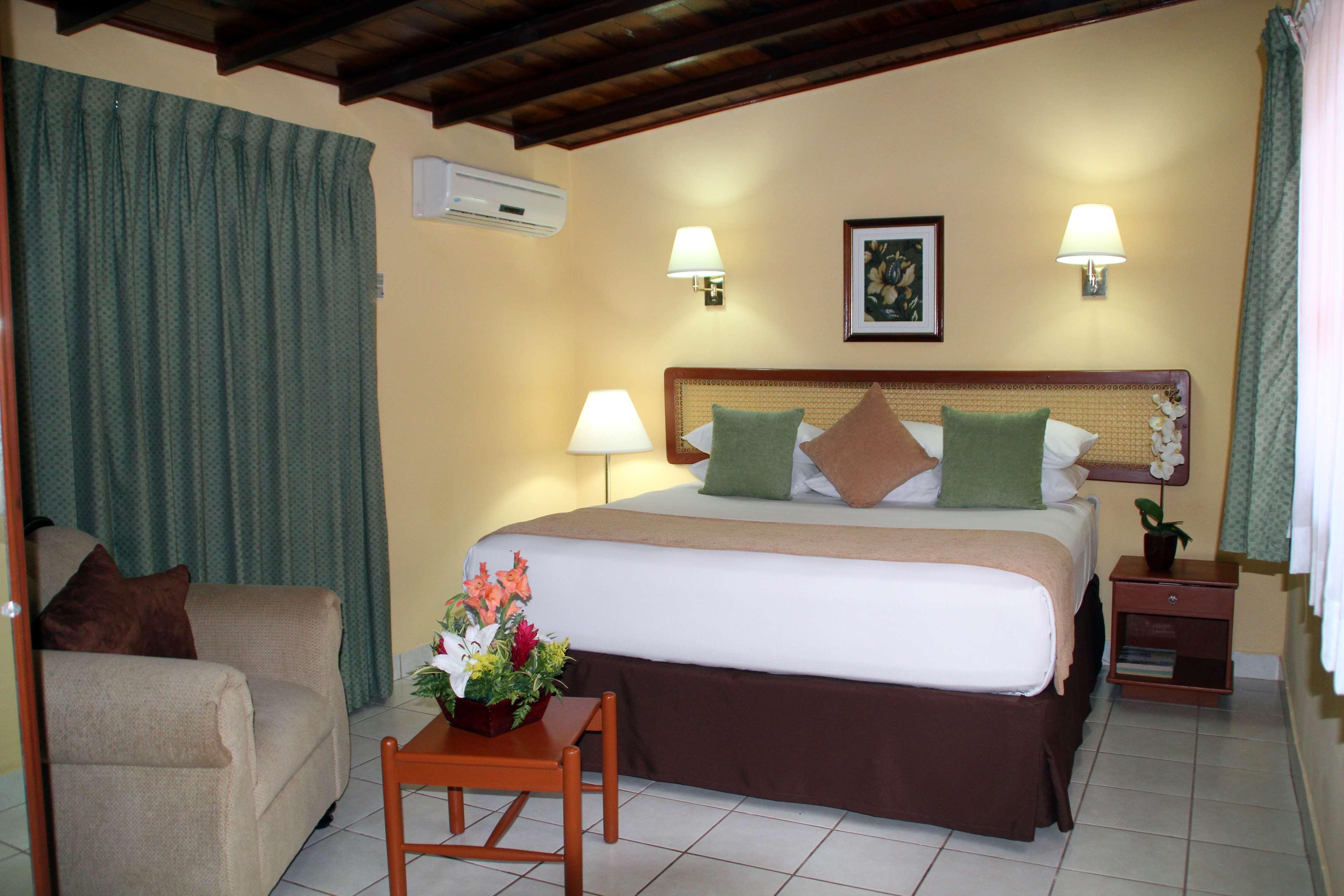 Best Western Las Mercedes Airport Managua Bagian luar foto