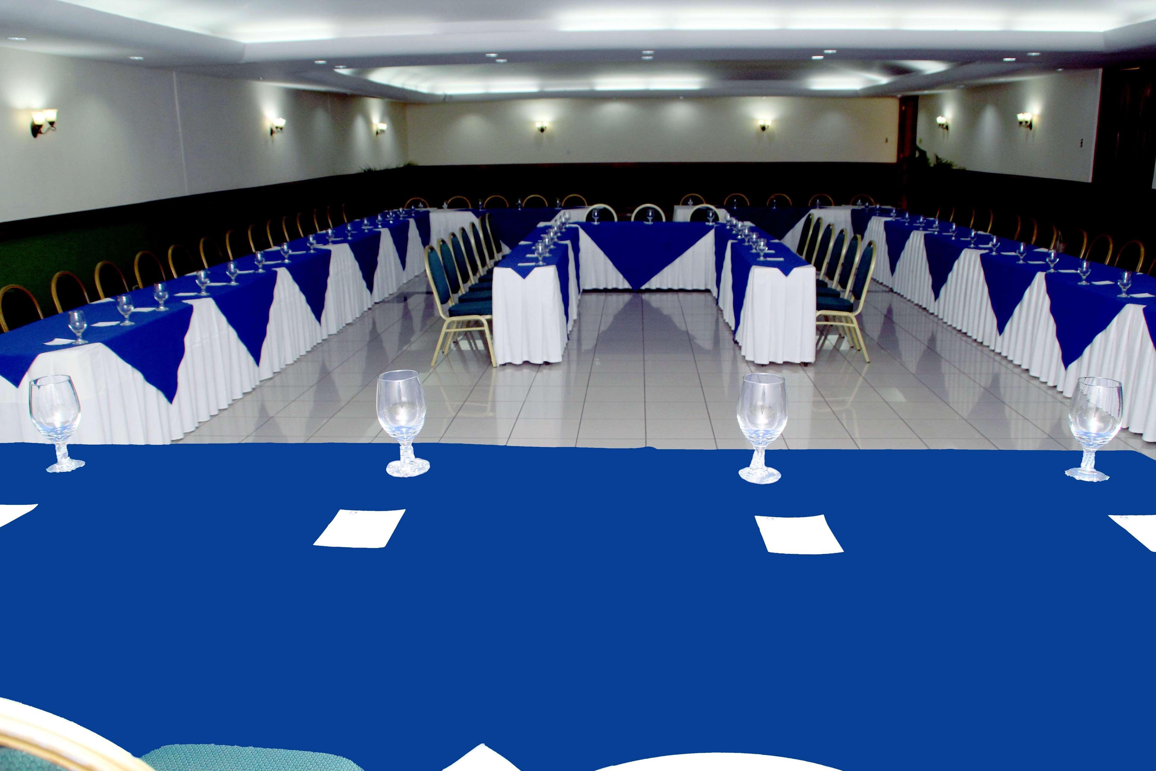 Best Western Las Mercedes Airport Managua Bagian luar foto