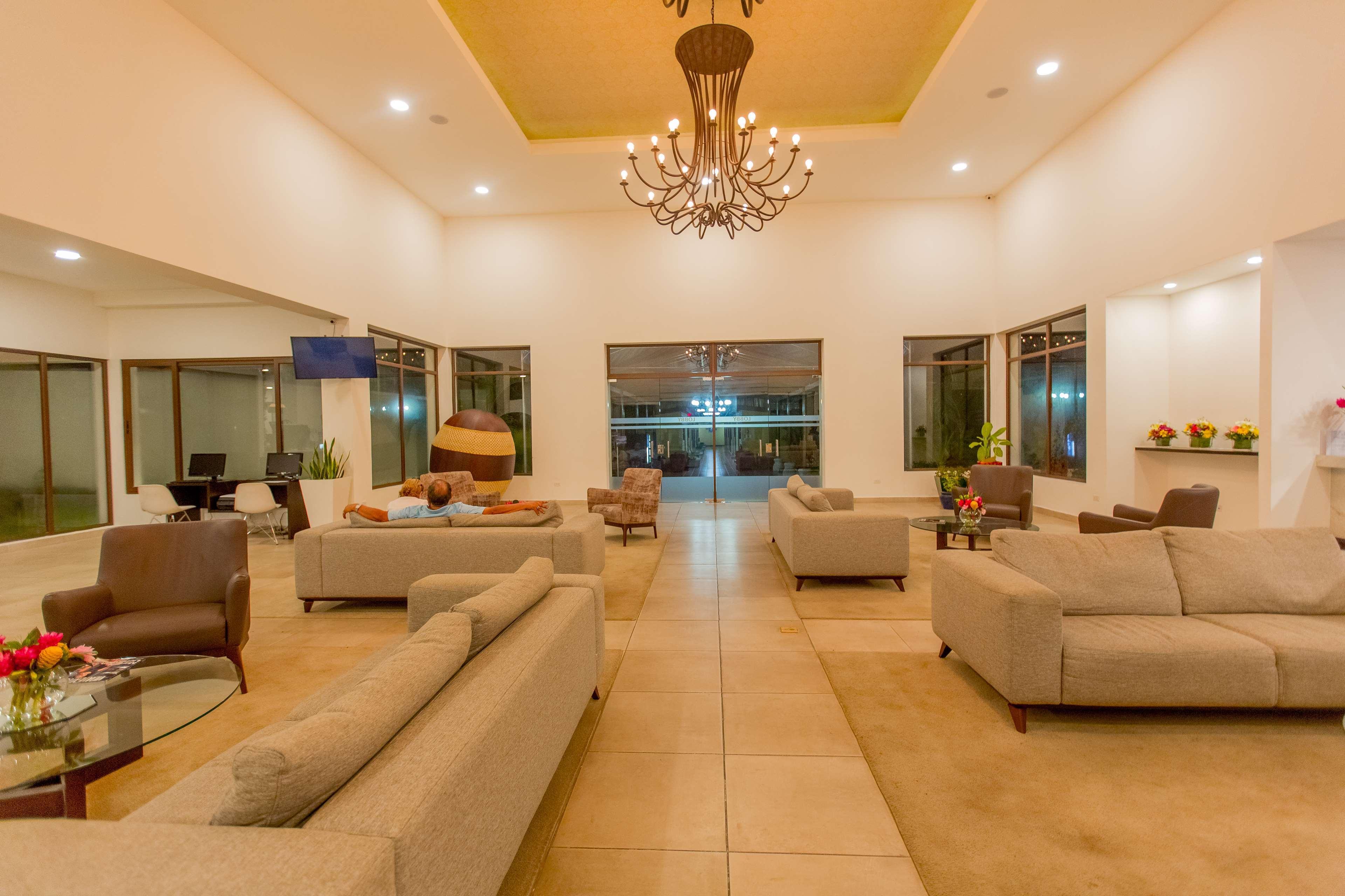 Best Western Las Mercedes Airport Managua Bagian luar foto