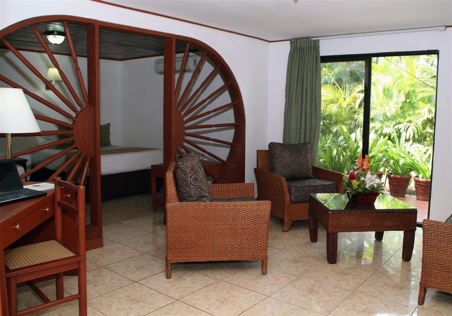 Best Western Las Mercedes Airport Managua Bagian luar foto